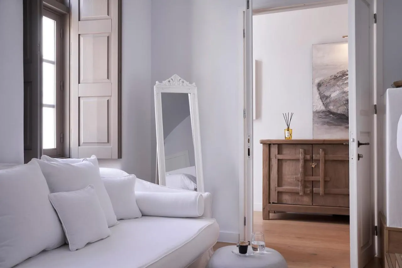 White Sand Suites Mykonos Mykonos Town 호텔